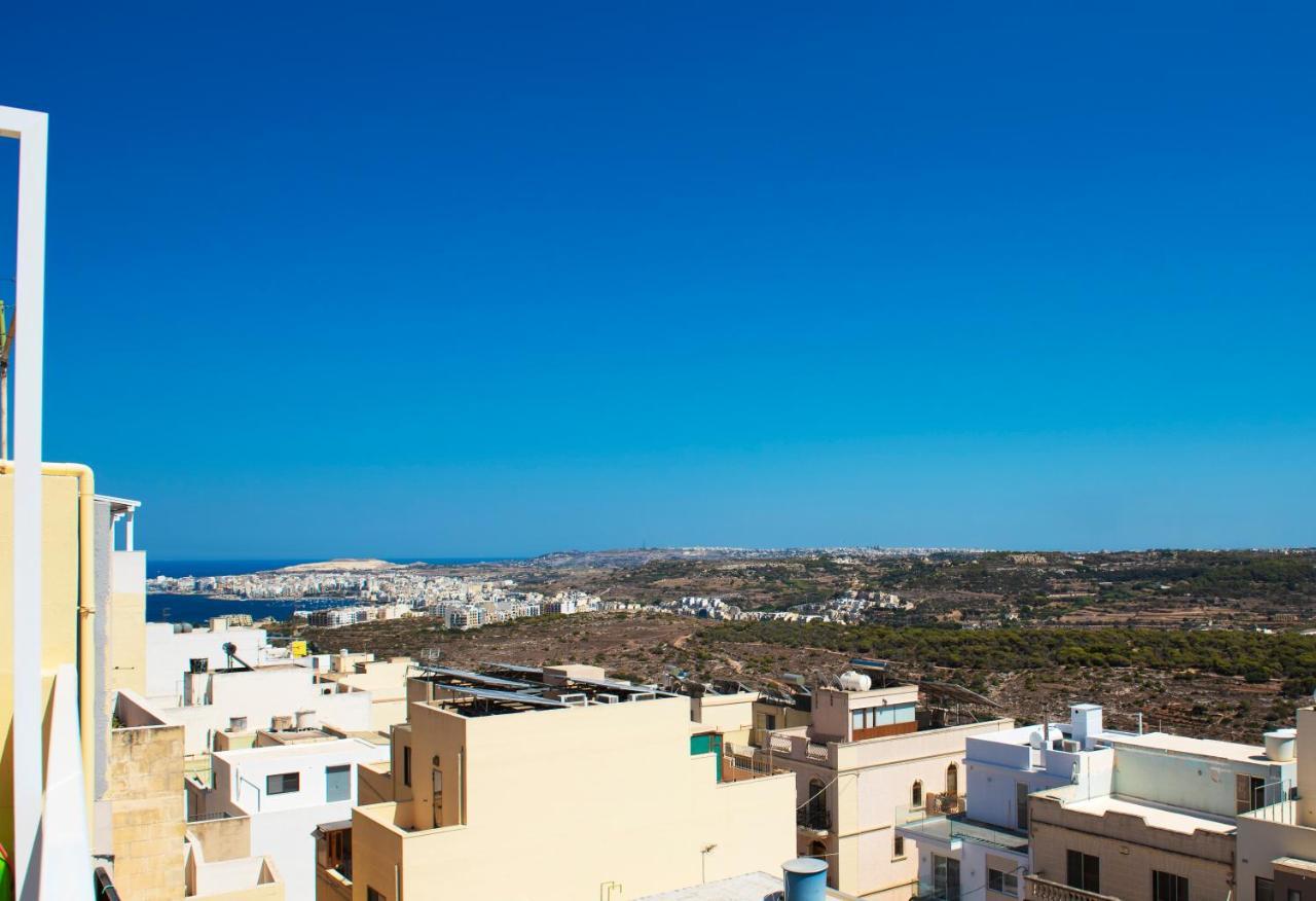 Summer Breeze Apartment With Panoramic Terrace - By Getawaysmalta Mellieħa Buitenkant foto